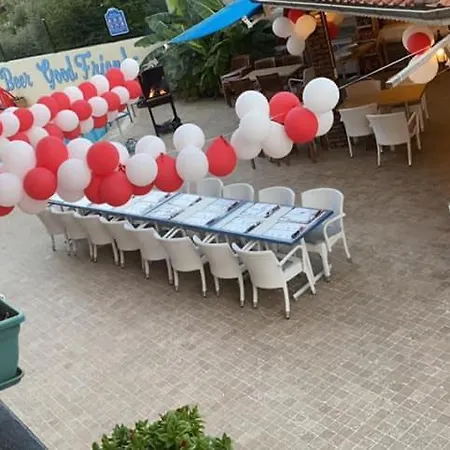 Leons Sun Village Otel 4*