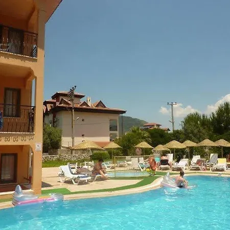 Otel Leons Sun Village 4*
