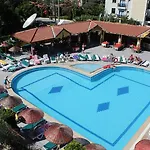 فندق Leons Sun Village مرمريس