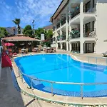 فندق Leons Sun Village