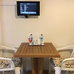 Leons Sun Village فندق مرمريس