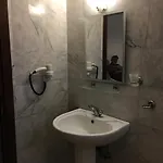 Leons Sun Village فندق مرمريس